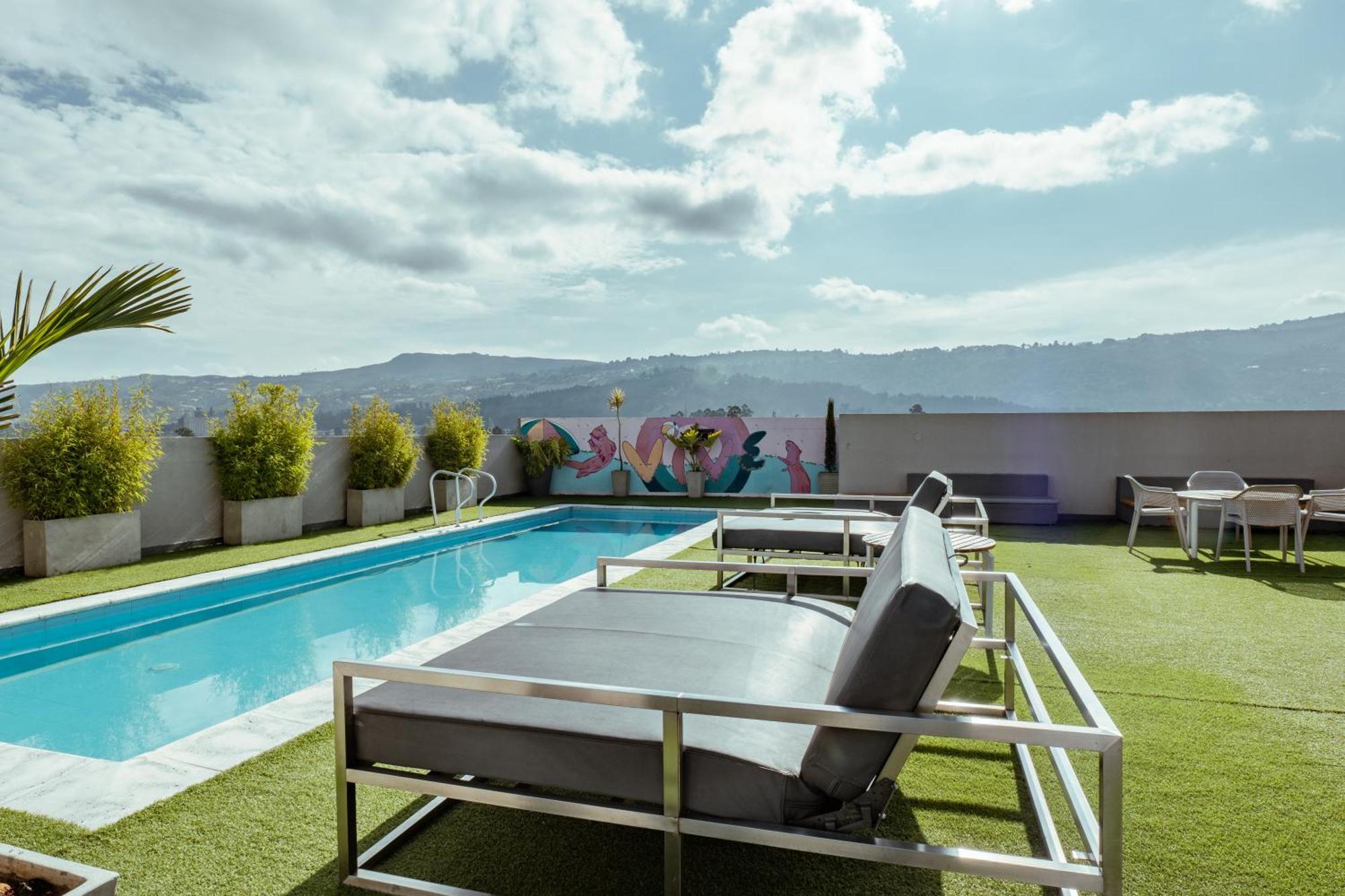 Uma Suites Chía Esterno foto